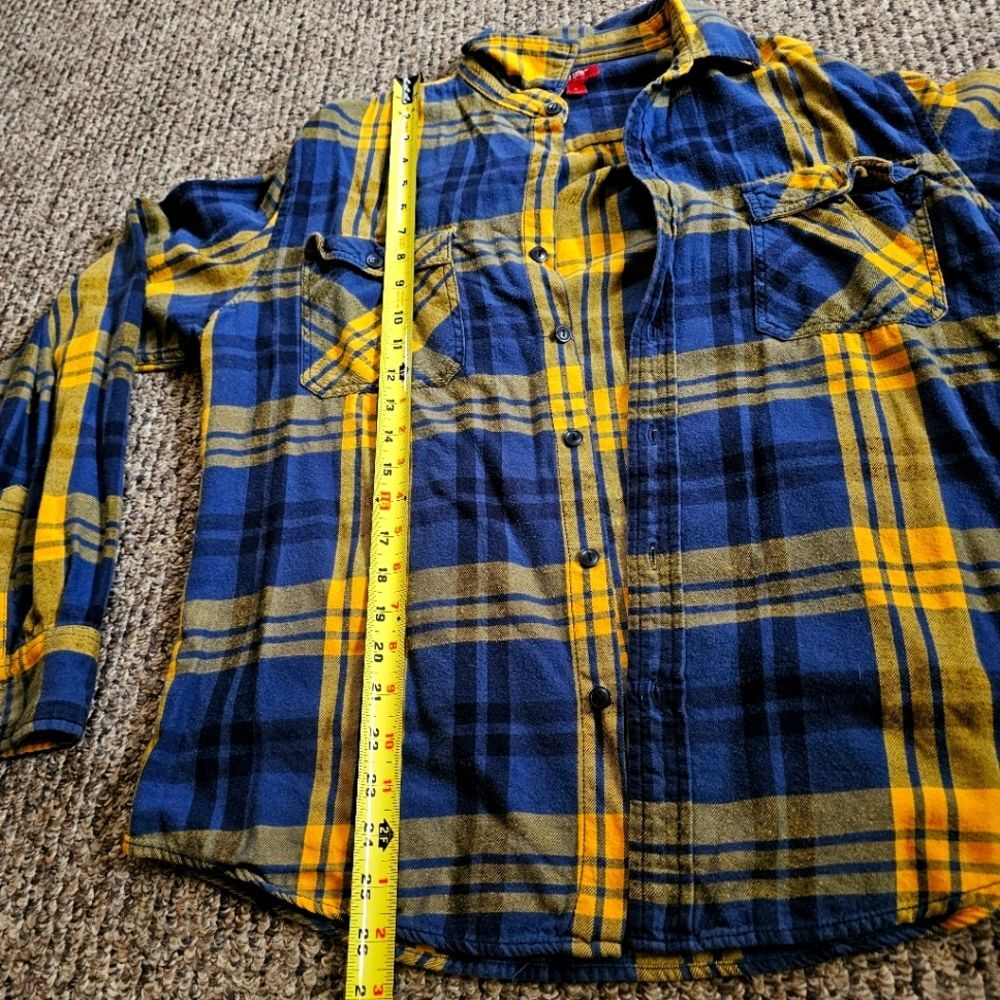 Arizona Jean Co. Blue & Gold Plaid Flannel Long Sleeve Button-Up Pockets Sz. L - Picture 8 of 8